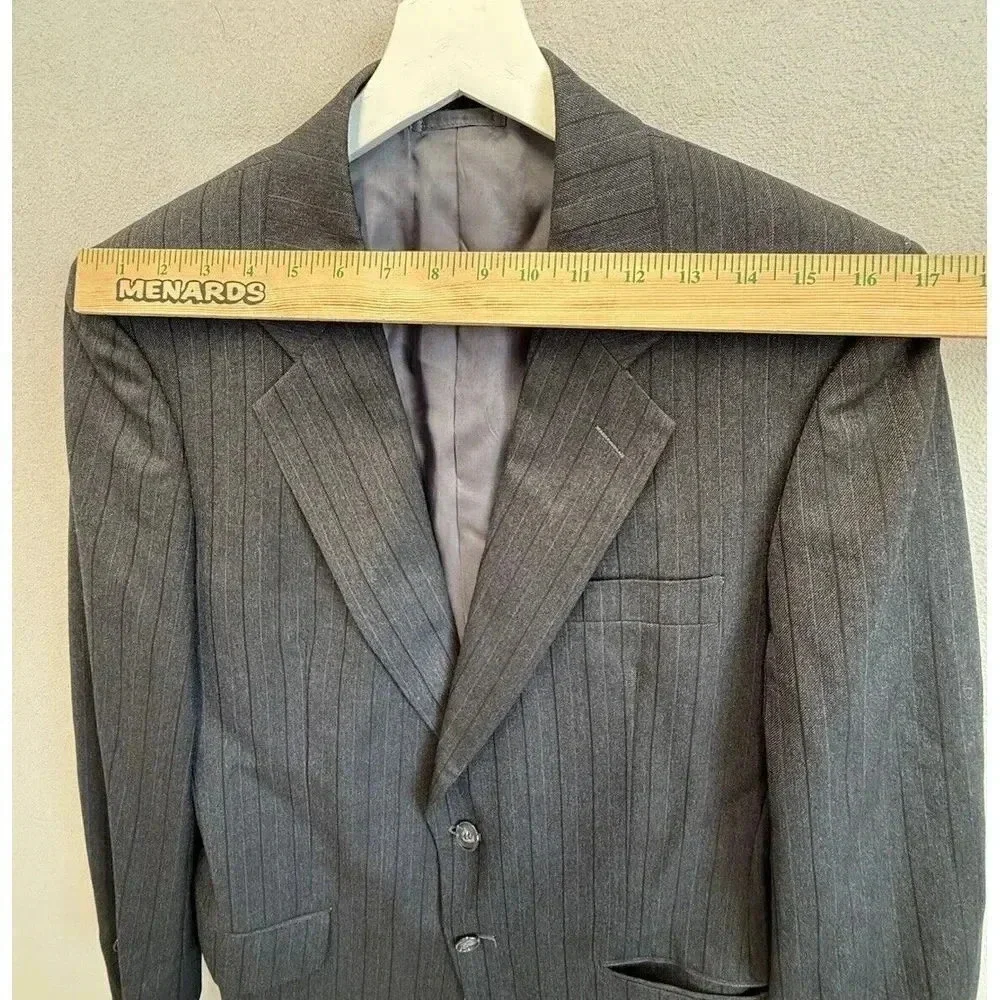 Vintage‎ Verticale Men's Sz 40R Black Pinstripe 100% Pure Wool Blazer